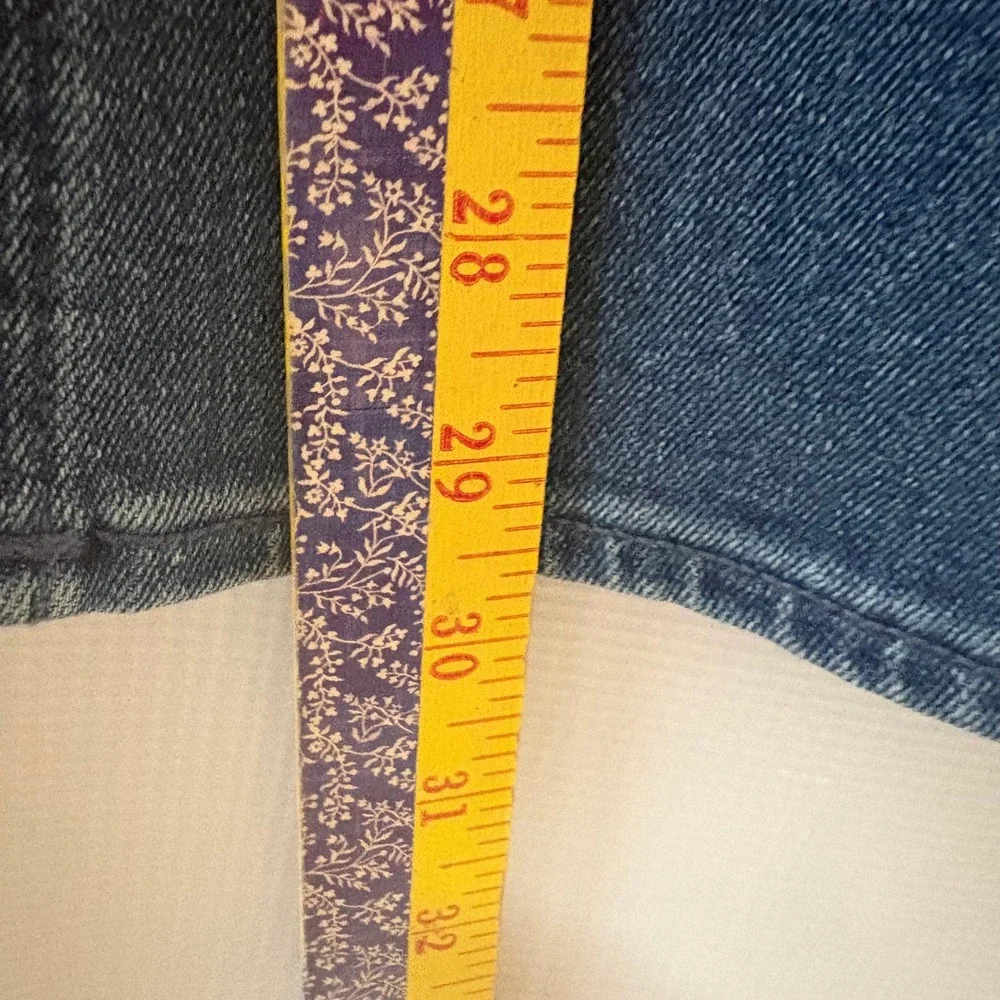 Old Navy Mid Rise Wow‎ Boot-Cut Jeans Womens 14 Medium Wash Blue Stretch Denim